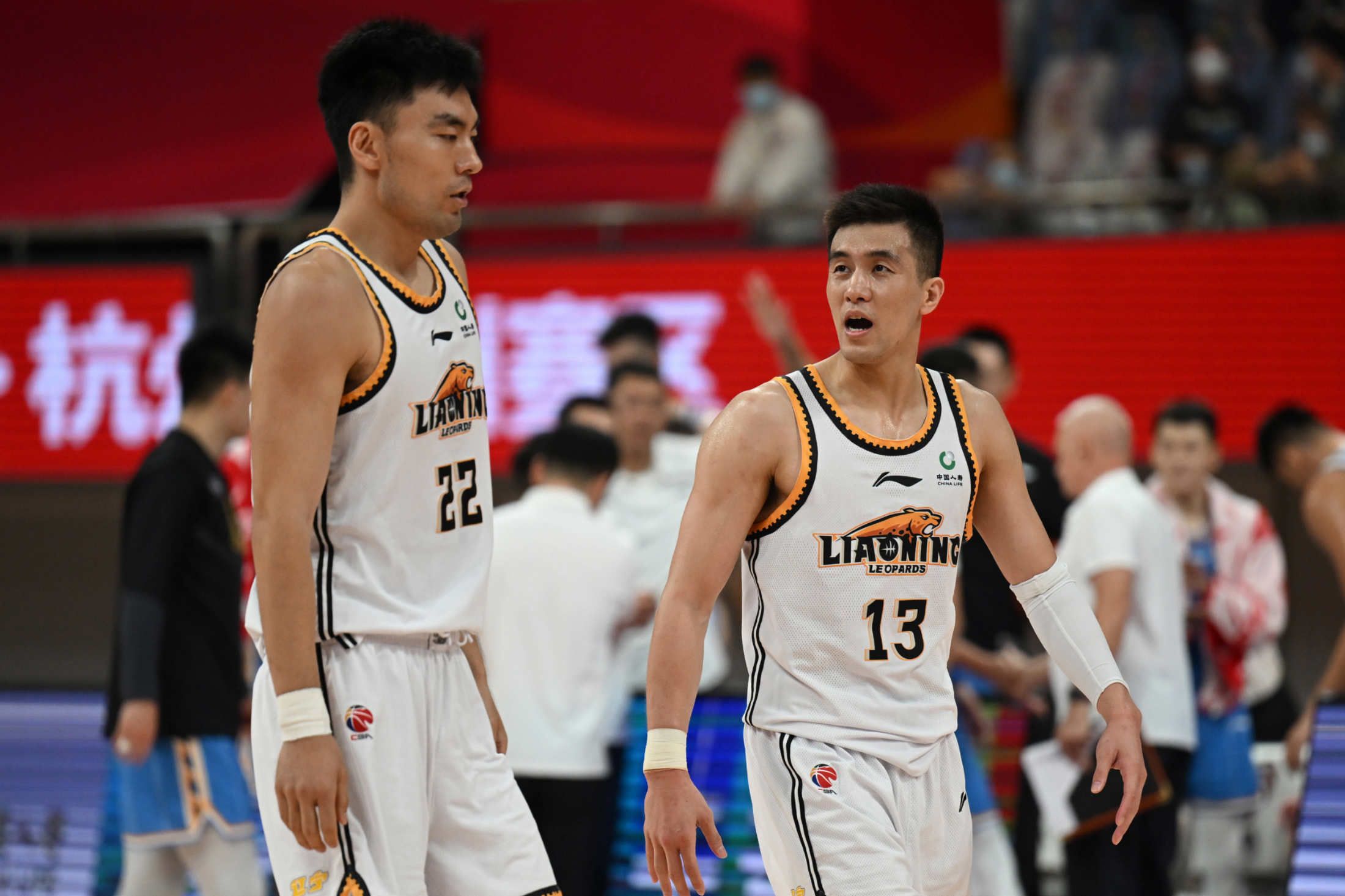 郭艾伦NBA夏季联赛集锦：对阵国王砍下20分5助攻