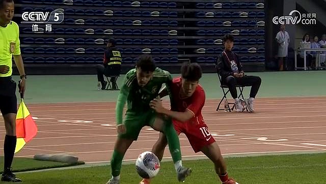 国少队3-4韩国1胜1平1负收官谢晋替补3分钟传射邝兆镭破门的简单介绍