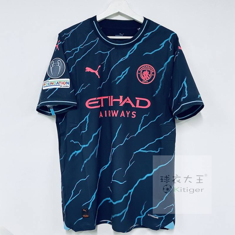 史上最大球衣合同！曼城与彪马达成十年续约年赞助费飙升至1亿镑