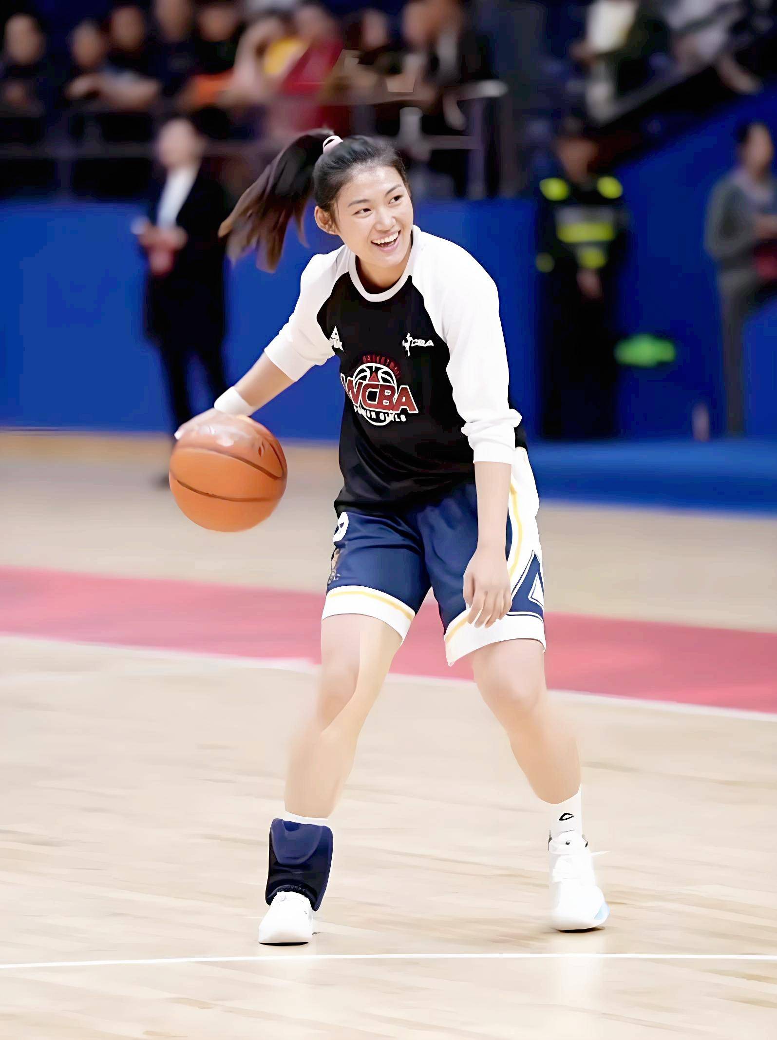 中国女篮负日本无缘决赛！究竟是宫鲁鸣太轻敌，还是裁判太的简单介绍